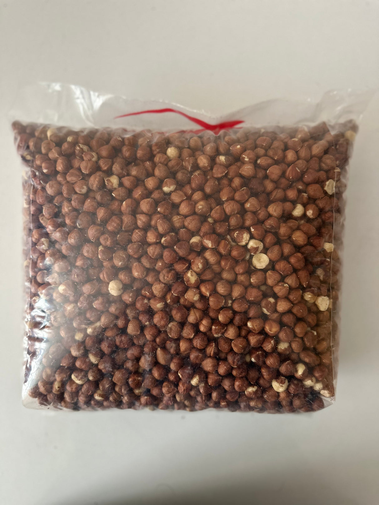 Serde | Spezielle ungesalzene rohe Haselnüsse mit Schale