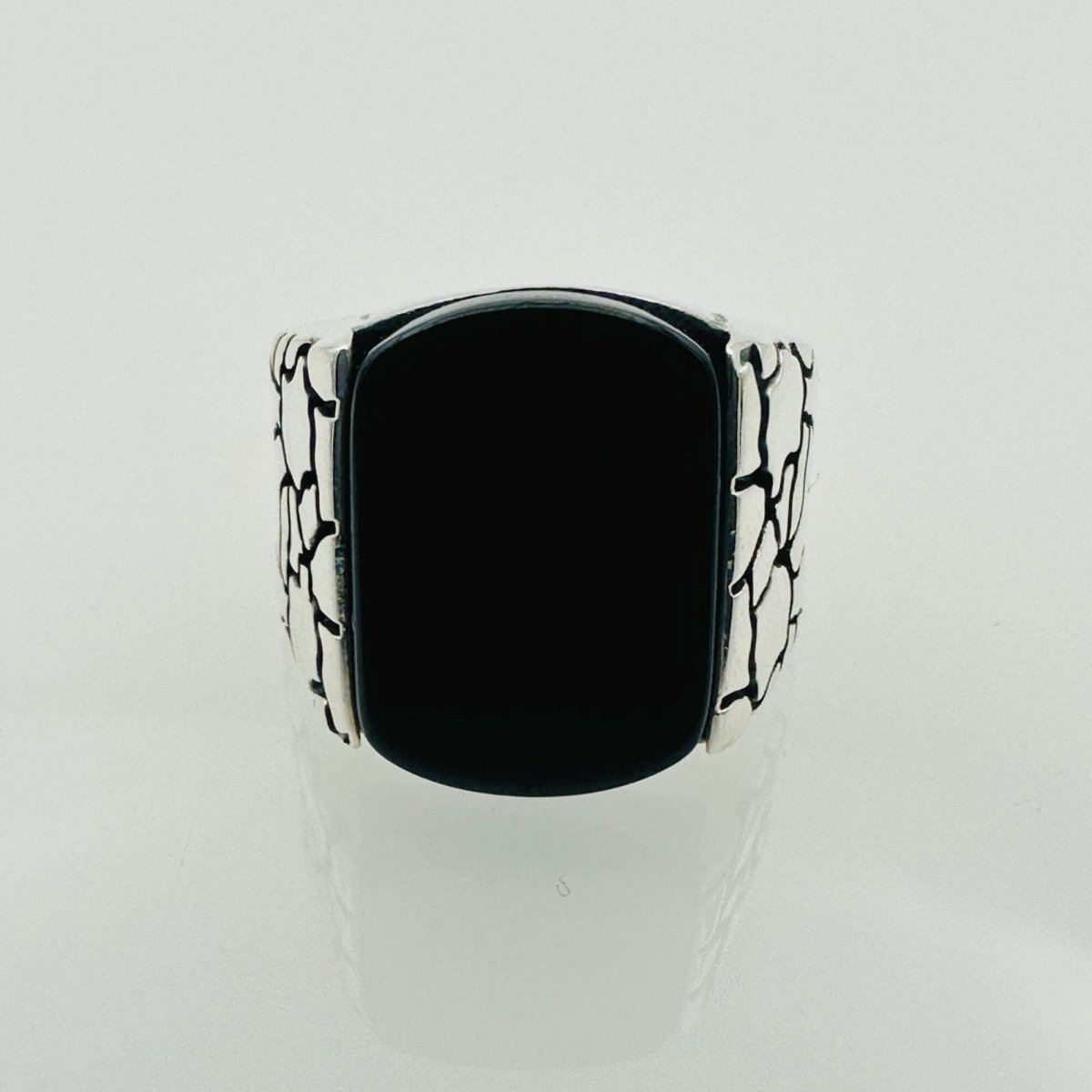 Men's Handmade Black Onyx Gemstone Ring - TryAladdin