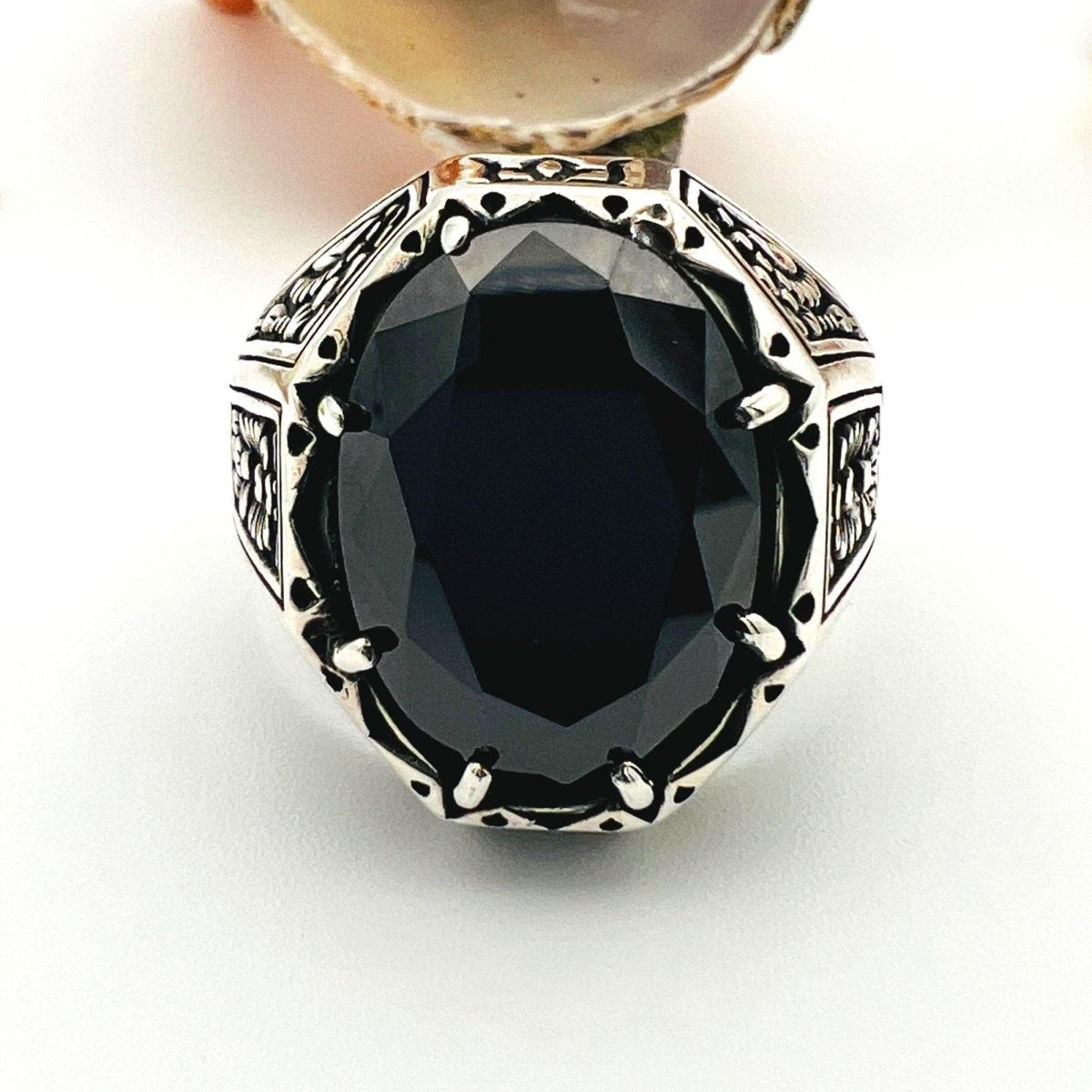 Men's Onyx Silver Ring (19g) - TryAladdin