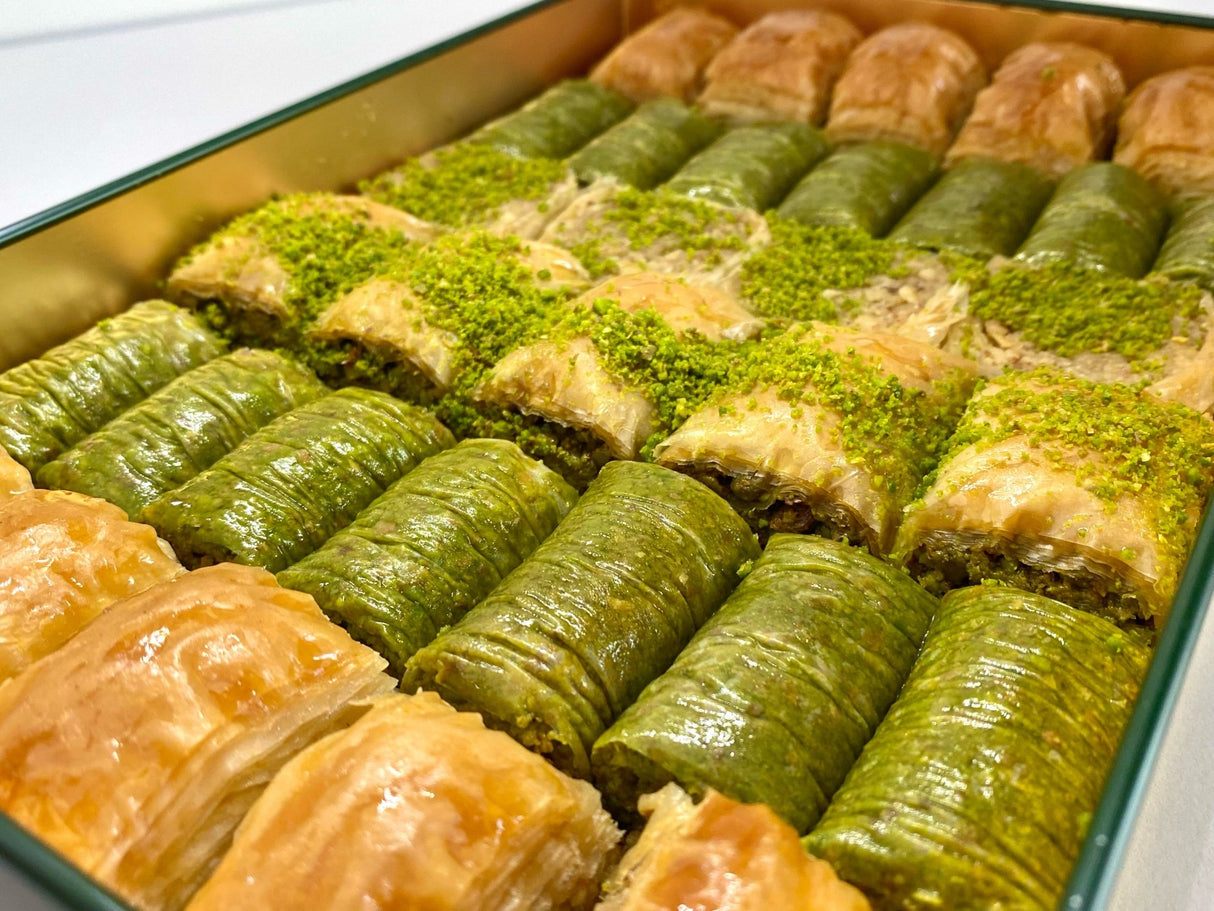 Karakoy Gulluoglu | Turkish Assorted Baklava in Metal Gift Box - TryAladdin