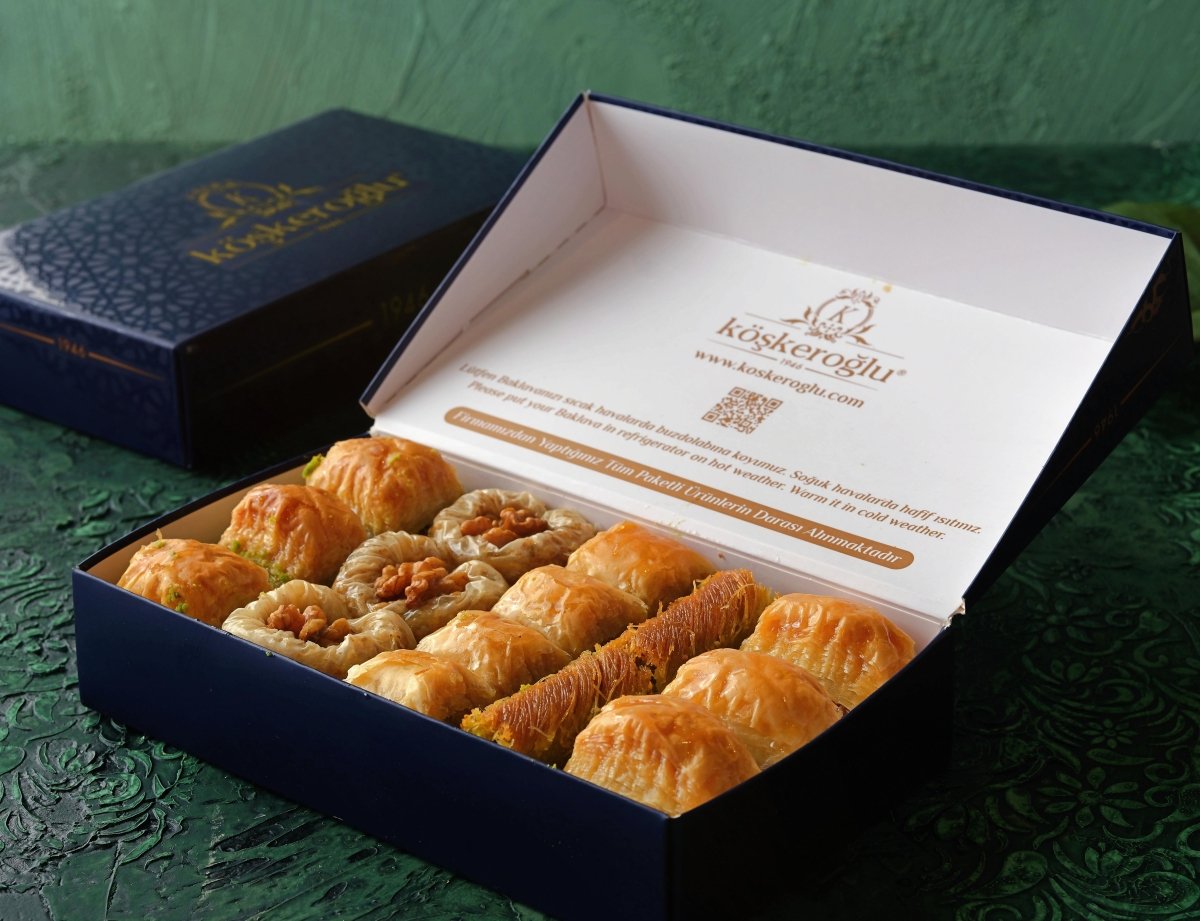 Koskeroglu | Assorted Pistachio and Walnut Baklava - TryAladdin