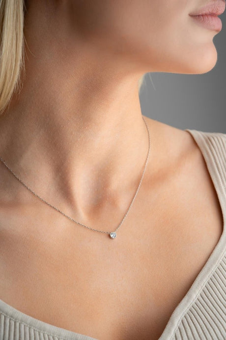 Nereze | Rhodium Plated Minimal 5mm Solitaire Necklace - TryAladdin